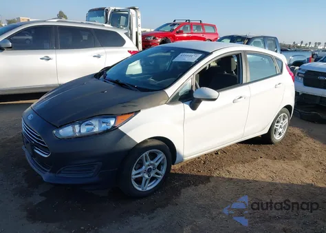 2018 Ford Fiesta Se z USA, uszkodzony, nr VIN 3FADP4EJXJM127624